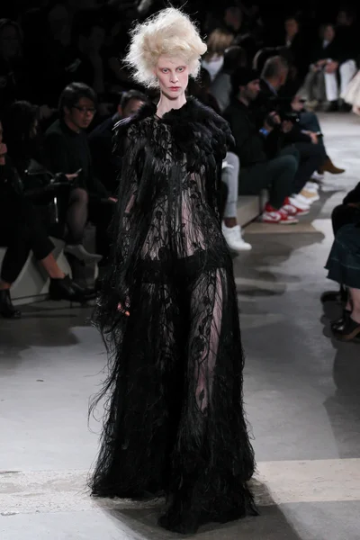 Look 36